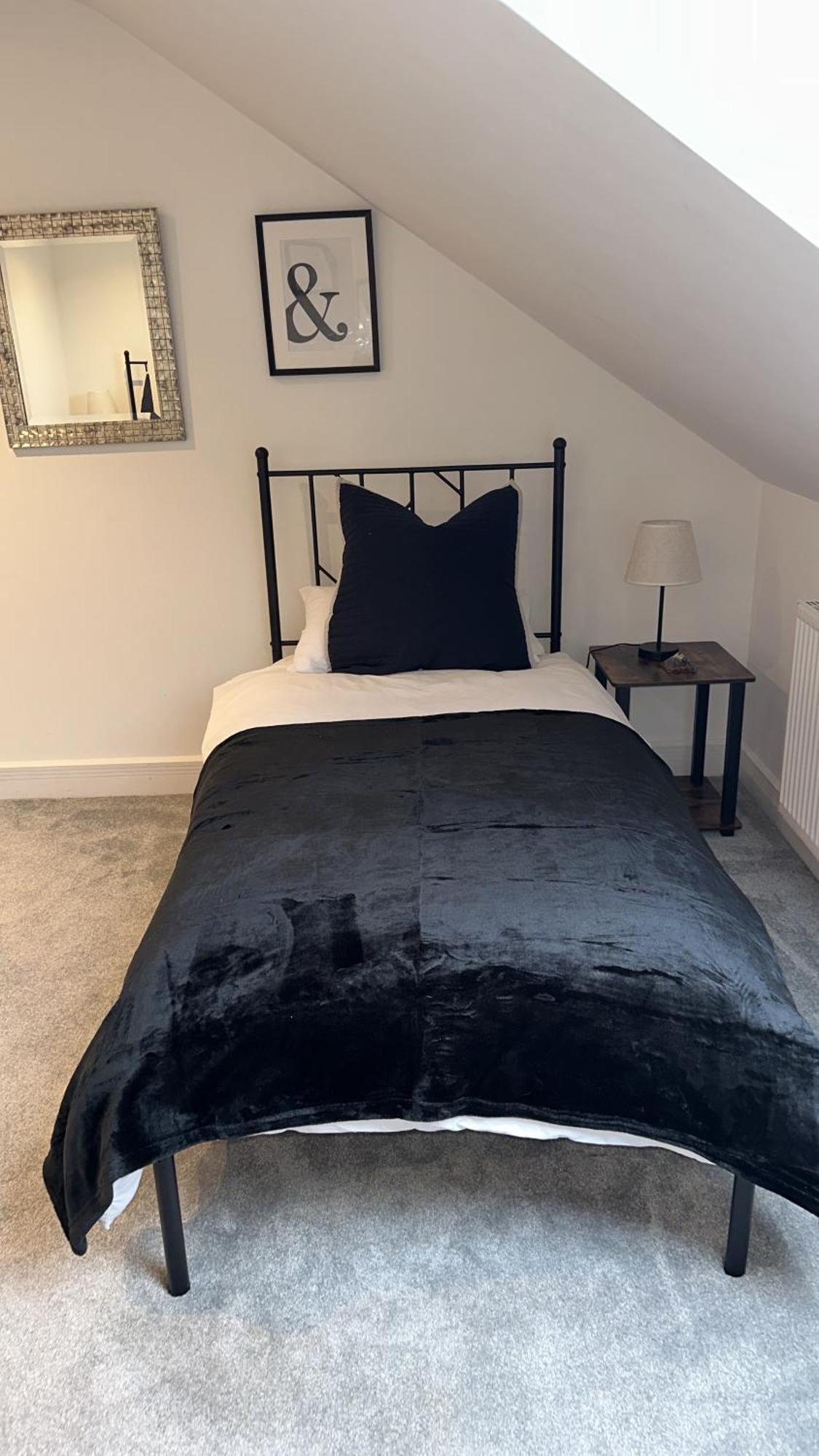 Modern Harrogate House Sleeps 10, Cinema Room & Hot Tub Exteriör bild